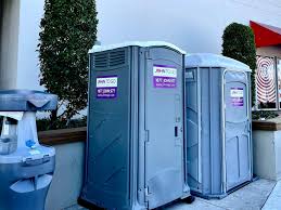 Best Deluxe Portable Toilet Rental  in USA